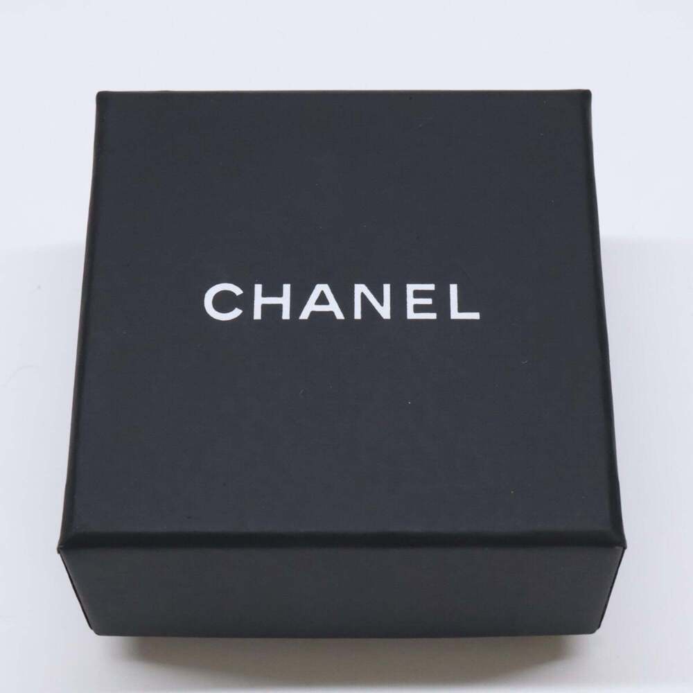 CHANEL Authentic Gold Pearl Logo Earrings - Picture 7 of 7
